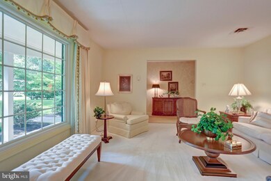 865 Hilltop Rd, Lemoyne, PA 17043 - photo 4