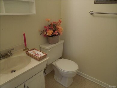 6733 Wilber Cir, Henrico, VA 23228 - photo 7