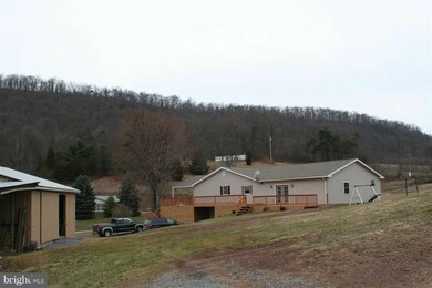 1202 Old unit 126, Warfordsburg, PA 17267 - photo 7