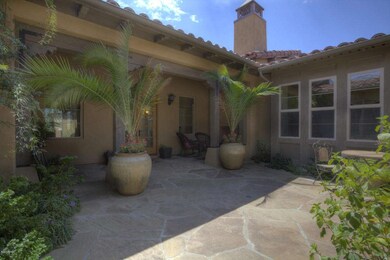 005_Front Courtyard