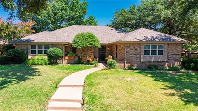 505 Eagle Dr, Bedford, TX 76021 - photo 2
