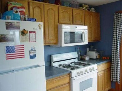 330 Hooper St, Tiverton, RI 02878 - photo 5