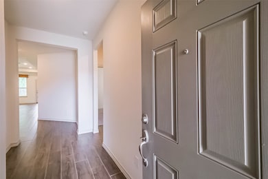 Enter into this beautifully maintained open concep