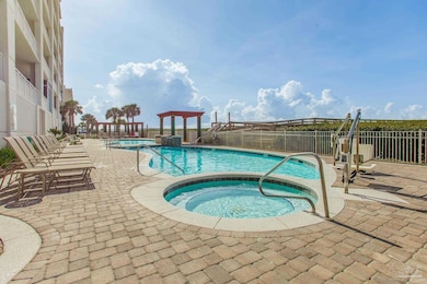 The Pearl unit 303, Navarre, FL 32566 - photo 2