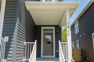 1434 Oak Street 007