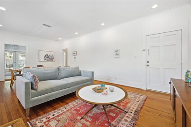 832 Arlington St, Houston, TX 77007 - photo 5