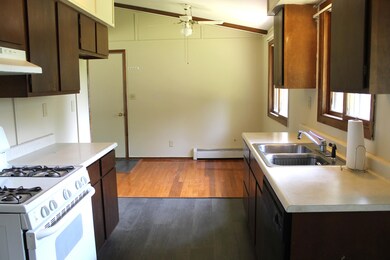 495 E Grove St, Wheatfield, IN 46392 - photo 3