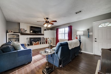 9 Foxmoor Cir, Conway, AR 72032 - photo 4