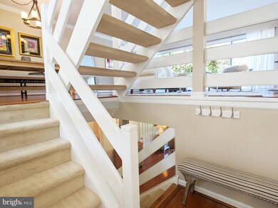 46 Cabot Dr, Chesterbrook, PA 19087 - photo 5