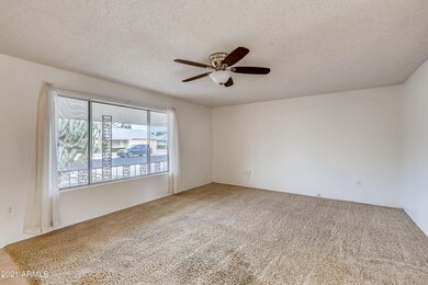 7-812489936-08 Living Room