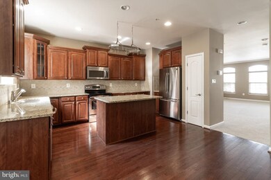 7334 Mockingbird Cir, Glen Burnie, MD 21060 - photo 2