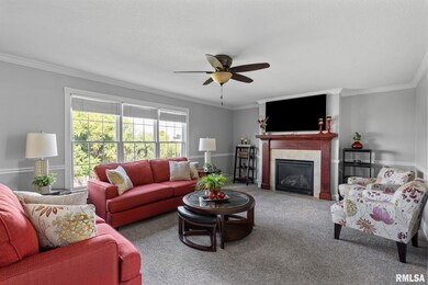 1622 W 71st St, Davenport, IA 52806 - photo 7