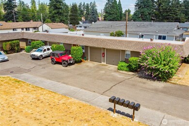 619 140th St S, Parkland, WA 98444 - photo 2