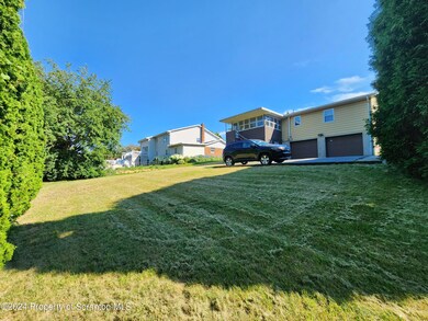 925 Jessup Ave, Dunmore, PA 18512 - photo 4