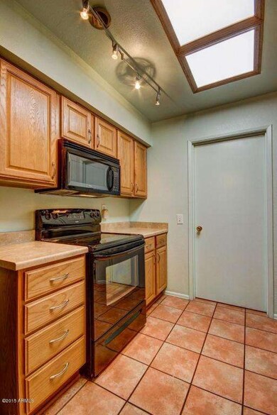 17271 N 105th Ave, Sun City, AZ 85373 - photo 7