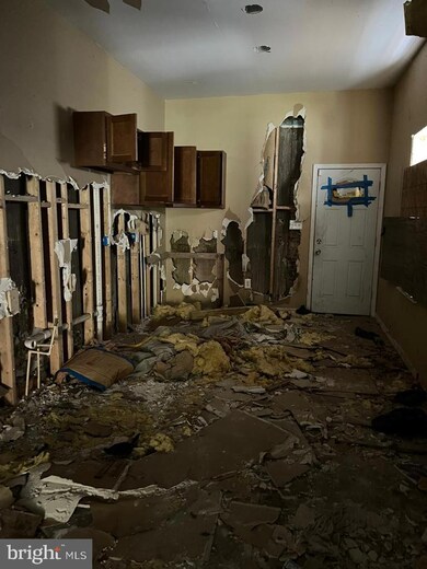 2032 Druid Hill Ave, Baltimore, MD 21217 - photo 3