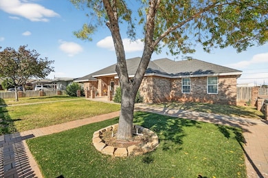 1303 Lynn Ave, Midland, TX 79705 - photo 5