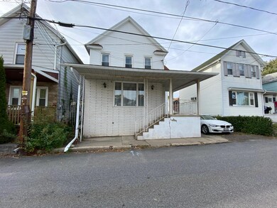 1026 Farber Ct, Scranton, PA 18510 - photo 2