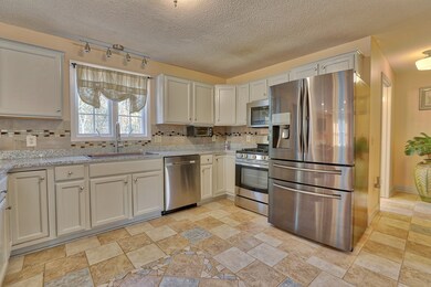241 Reservoir Rd, Ludlow, MA 01056 - photo 5