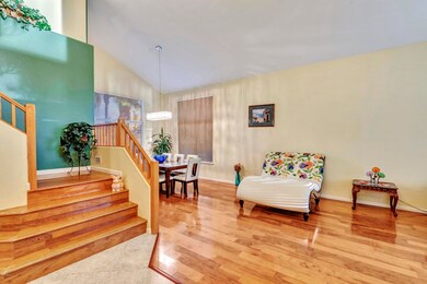 Entry View