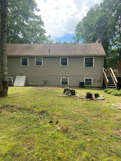 12 Lynn Ct, Bellingham, MA 02019 - photo 3