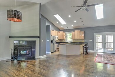 30 Village Creek Dr, Asheville, NC 28806 - photo 4