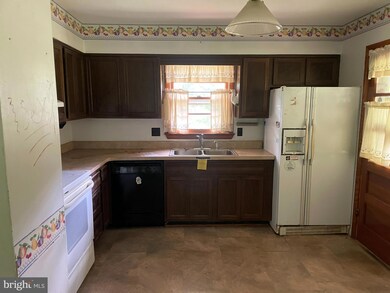 3755 Laurel Dr, Indian Head, MD 20640 - photo 6