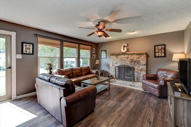 1541 Marconi Dr-2