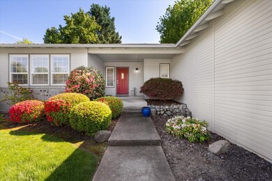 3040 Ruby Dr, Medford, OR 97504 - photo 5