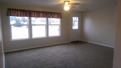 605 E Selway Dr, Homedale, ID 83628 - photo 4