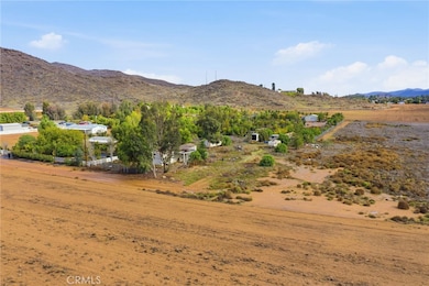 28180 Whitaker St, Winchester, CA 92596 - photo 5