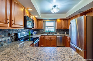 Stainless appliances
