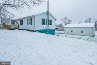 3015 Warm Spring Rd, Chambersburg, PA 17202 - photo 4