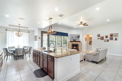 805 Red Bud Dr, Azle, TX 76020 - photo 3