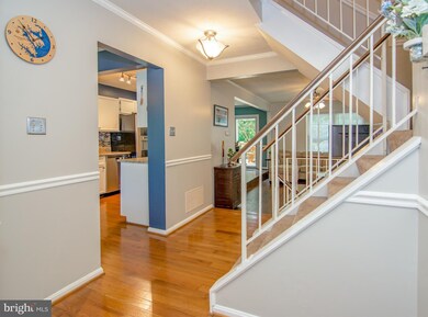 1816 Lang Dr, Crofton, MD 21114 - photo 2