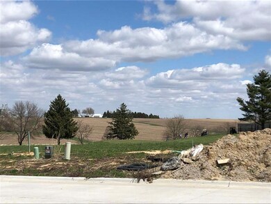 6 Lazy Brook Dr, West Branch, IA 52358 - photo 4