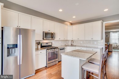 15985 Marsh Place, Haymarket, VA 20169 - photo 5