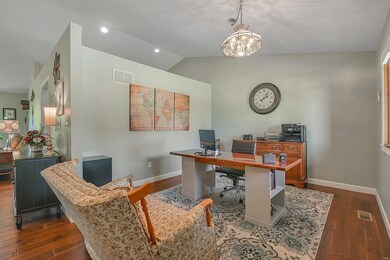 6 Nancy Dr, Maryville, IL 62062 - photo 6