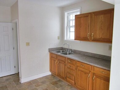 unlisted-address, Columbus, OH 43204 - photo 4