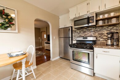 Kitchen to Living Room