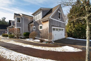 153 Spring Meadow Ln, Hanover, MA 02339 - photo 2