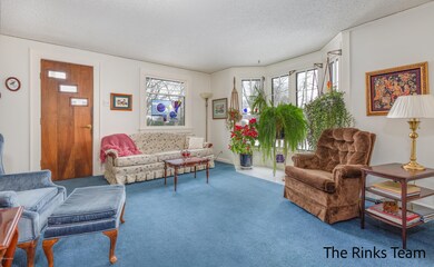 N Jefferson Lowell-Living Rm