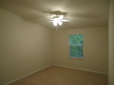 master with vaulted ceiling