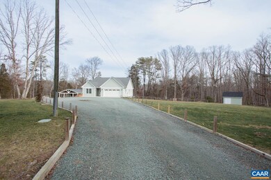 2154 Thomas Jefferson Pkwy, Charlottesville, VA 22902 - photo 4