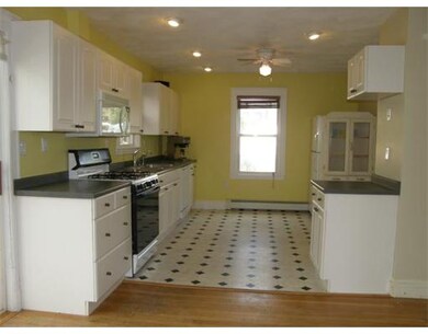 201 Fells Ave unit 1, Medford, MA 02155 - photo 6