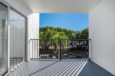 2461 SW 22nd St unit 35, Miami, FL 33145 - photo 5