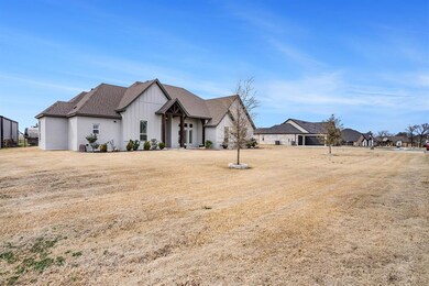 247 Harvard Ln, Springtown, TX 76082 - photo 3