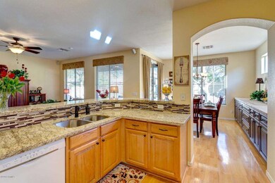 04-Kitchen