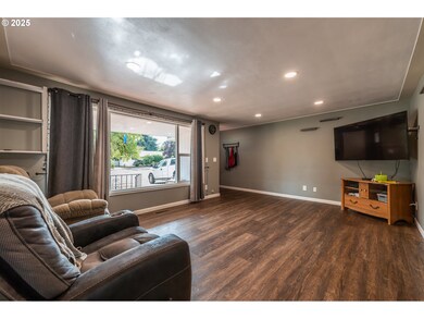 4845 Coloma Dr SE, Salem, OR 97302 - photo 7