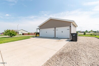 4937 Hitchcock Dr MLS-7
